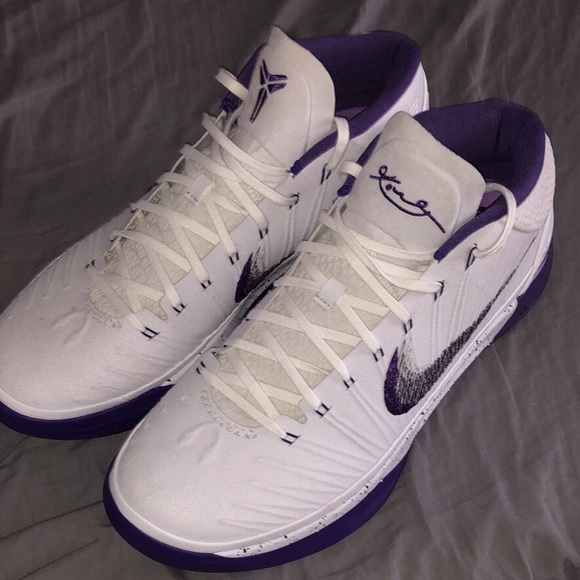 nike kobe ad size 13